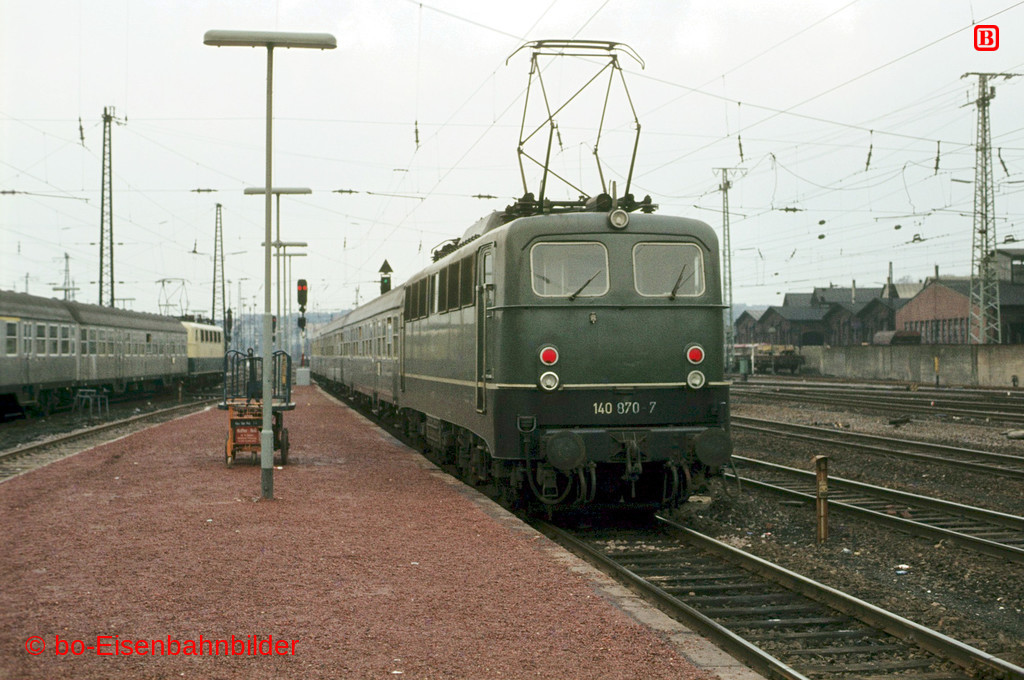 http://www.br141.de/bo-Eisenbahnbilder/data/media/1/02348_140_23B_49-db.jpg