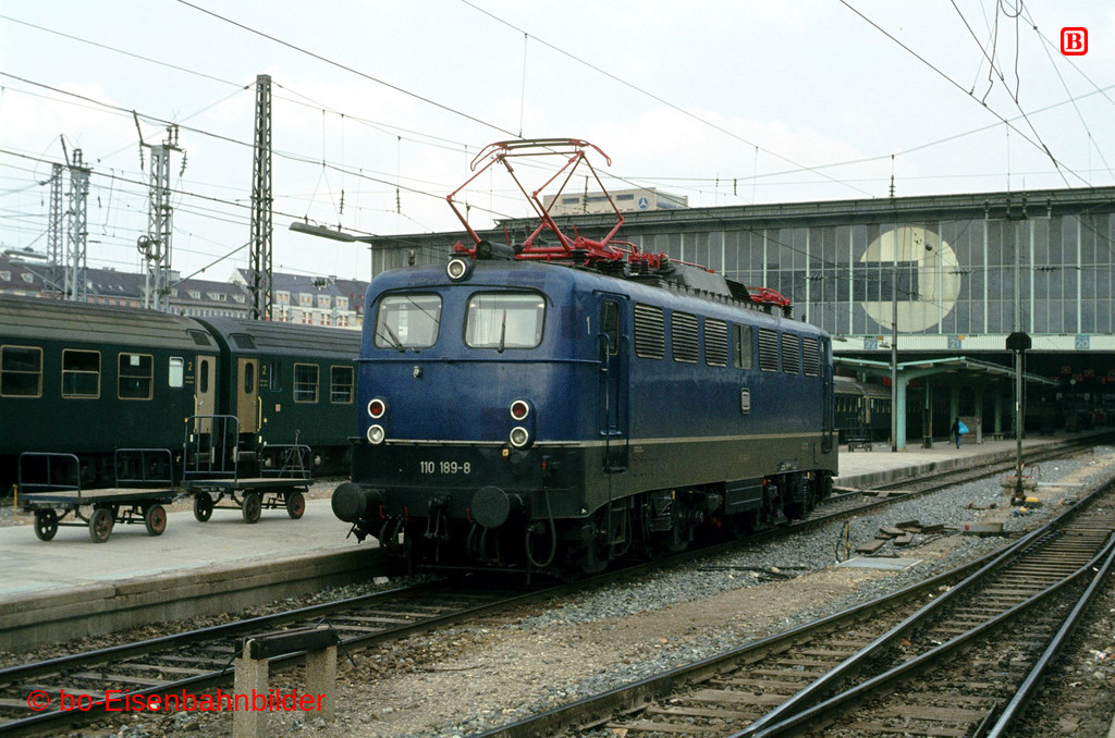 http://www.br141.de/bo-Eisenbahnbilder/data/media/1/02821_110_04A_45-b.jpg