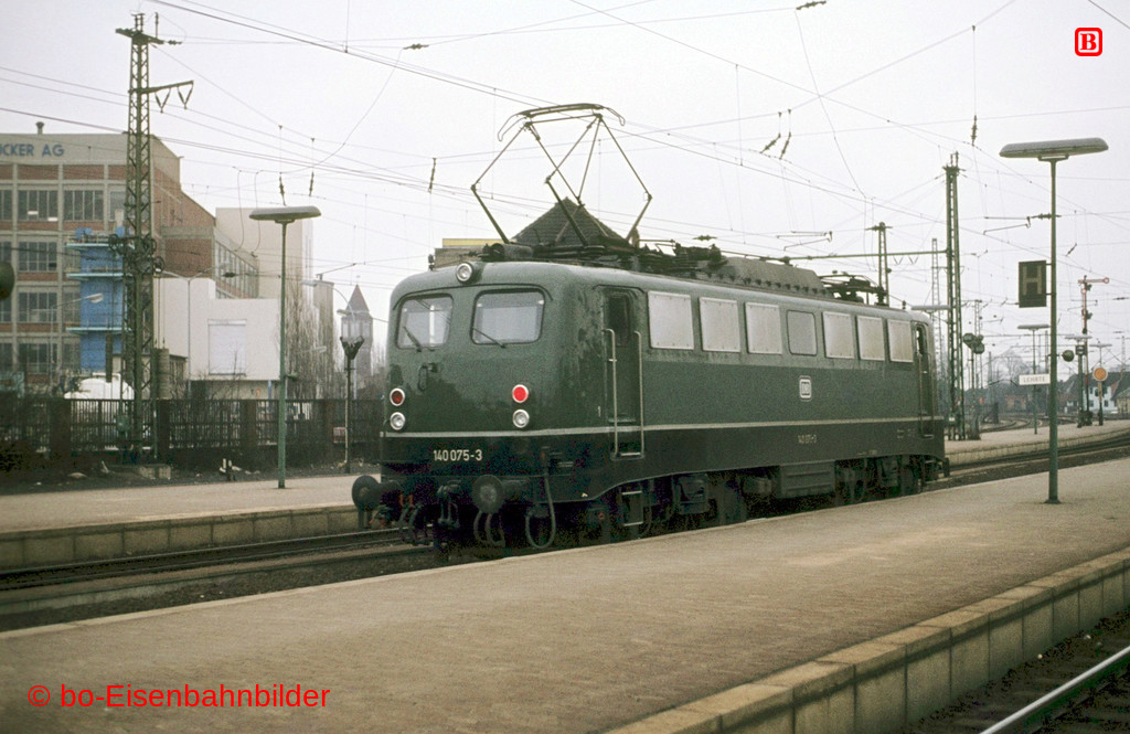 05376_140_05B_46-db.jpg