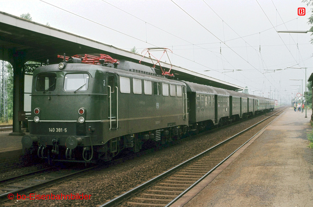 05696_140_12A_14-db.jpg