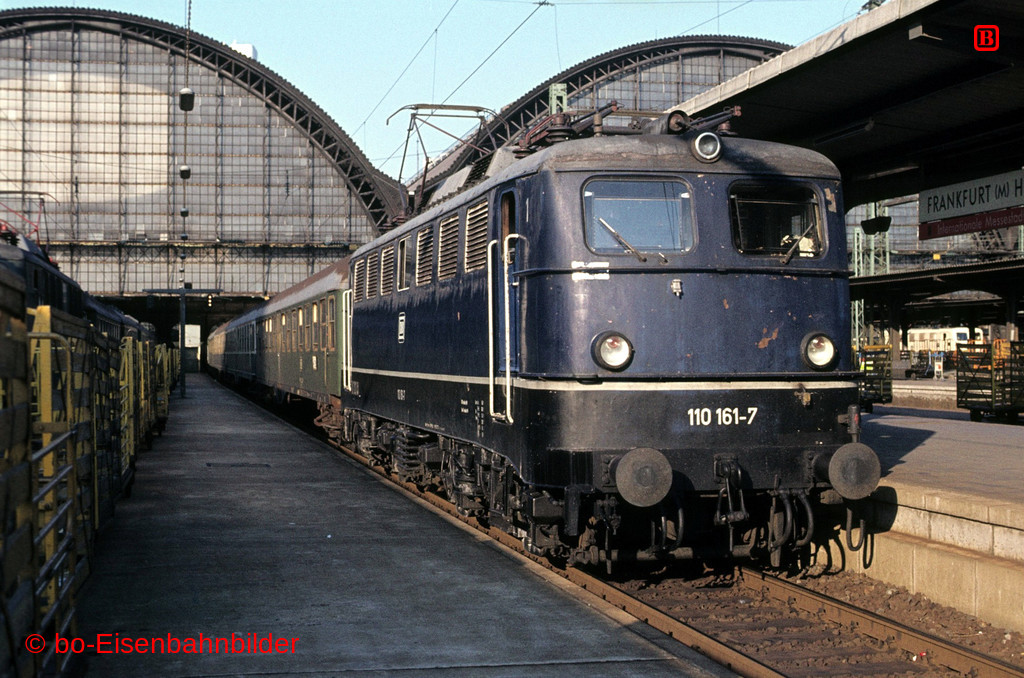 http://www.br141.de/bo-Eisenbahnbilder/data/media/1/06037_110_03A_06-db.jpg