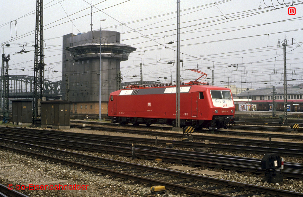 http://www.br141.de/bo-Eisenbahnbilder/data/media/1/09696_120_02B_26-db.jpg