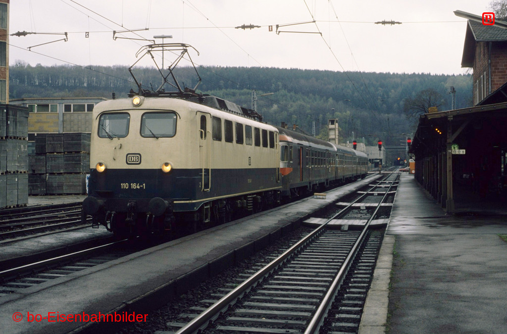 http://www.br141.de/bo-Eisenbahnbilder/data/media/1/11896_110_03A_23-db.jpg