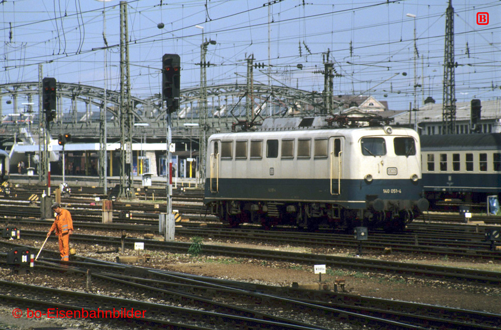 http://www.br141.de/bo-Eisenbahnbilder/data/media/1/13945_140_04B_40-b.jpg