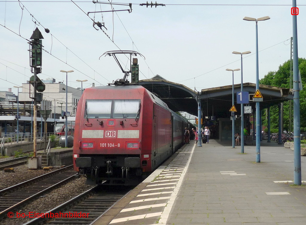 P3110427-db.JPG