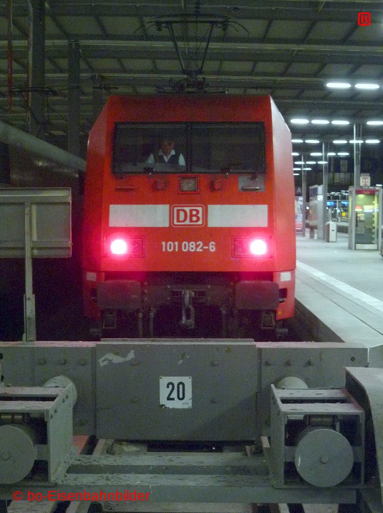 P3180524-db.JPG