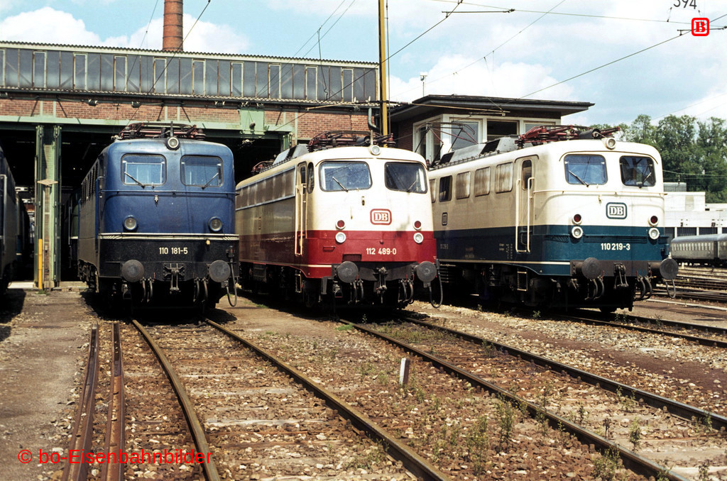 http://www.br141.de/bo-Eisenbahnbilder/data/media/2/00873_110_04A_04-b.jpg