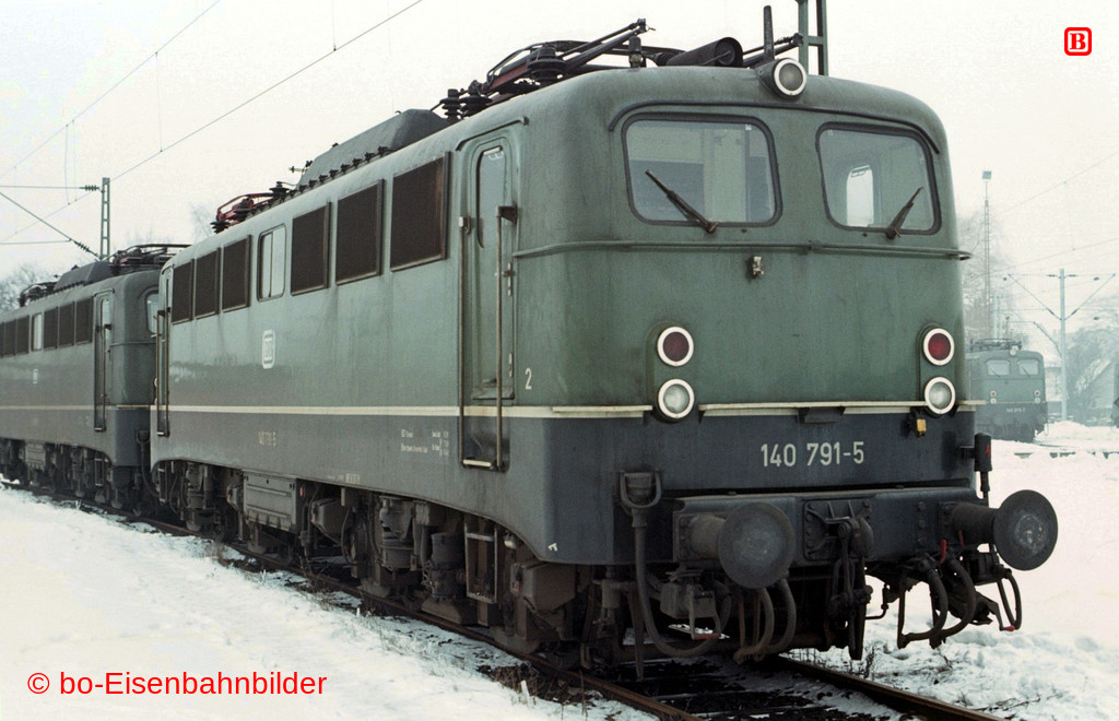 http://www.br141.de/bo-Eisenbahnbilder/data/media/2/01599_140_22A_47-db.jpg