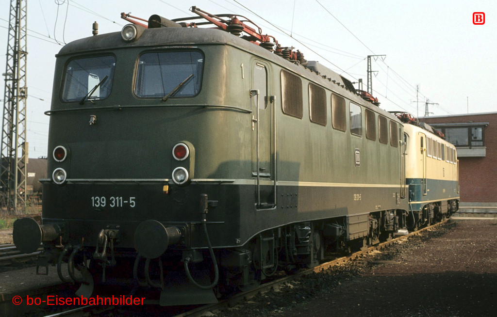http://www.br141.de/bo-Eisenbahnbilder/data/media/2/02879_140_10B_27-db.jpg