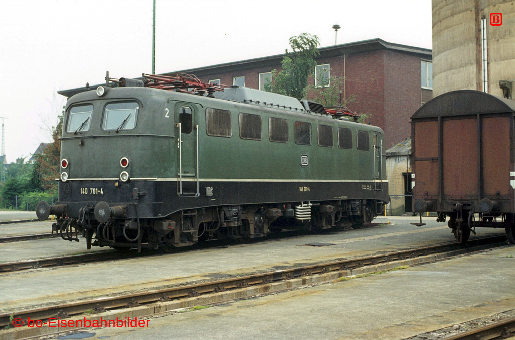 http://www.br141.de/bo-Eisenbahnbilder/data/media/2/04147_140_20A_44-db.jpg