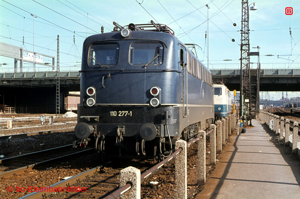 http://www.br141.de/bo-Eisenbahnbilder/data/media/2/05006_110_08A_45-db.jpg