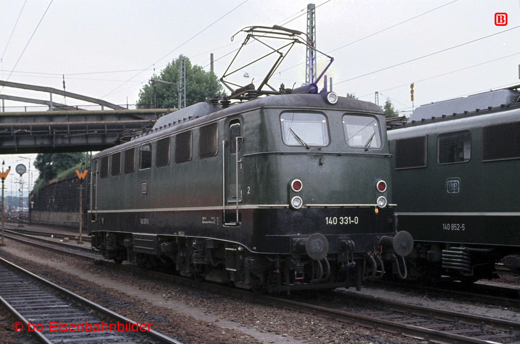 http://www.br141.de/bo-Eisenbahnbilder/data/media/2/06064_140_11A_12-db.jpg