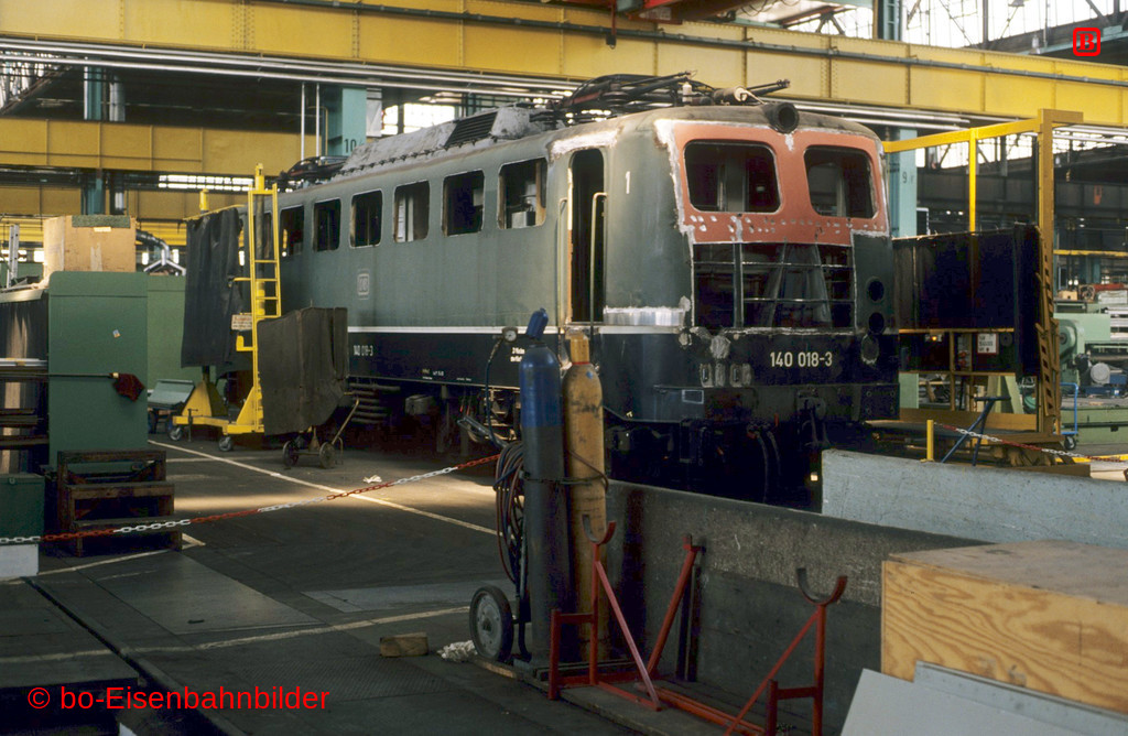 http://www.br141.de/bo-Eisenbahnbilder/data/media/2/14140_140_02A_16-db.jpg