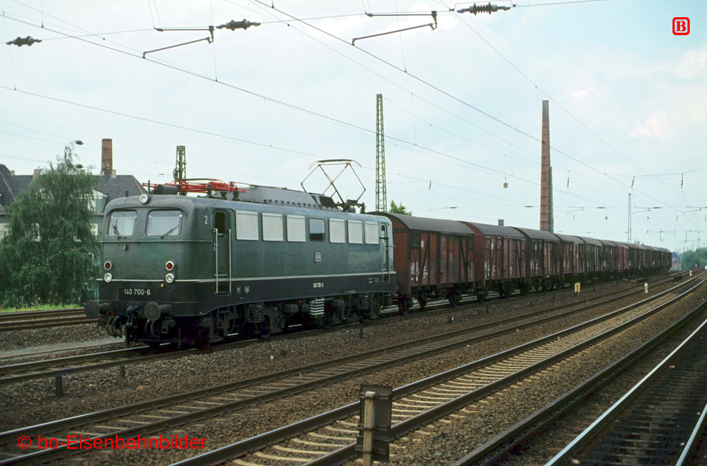 http://www.br141.de/bo-Eisenbahnbilder/data/media/4/00694_140_20A_42-b.jpg