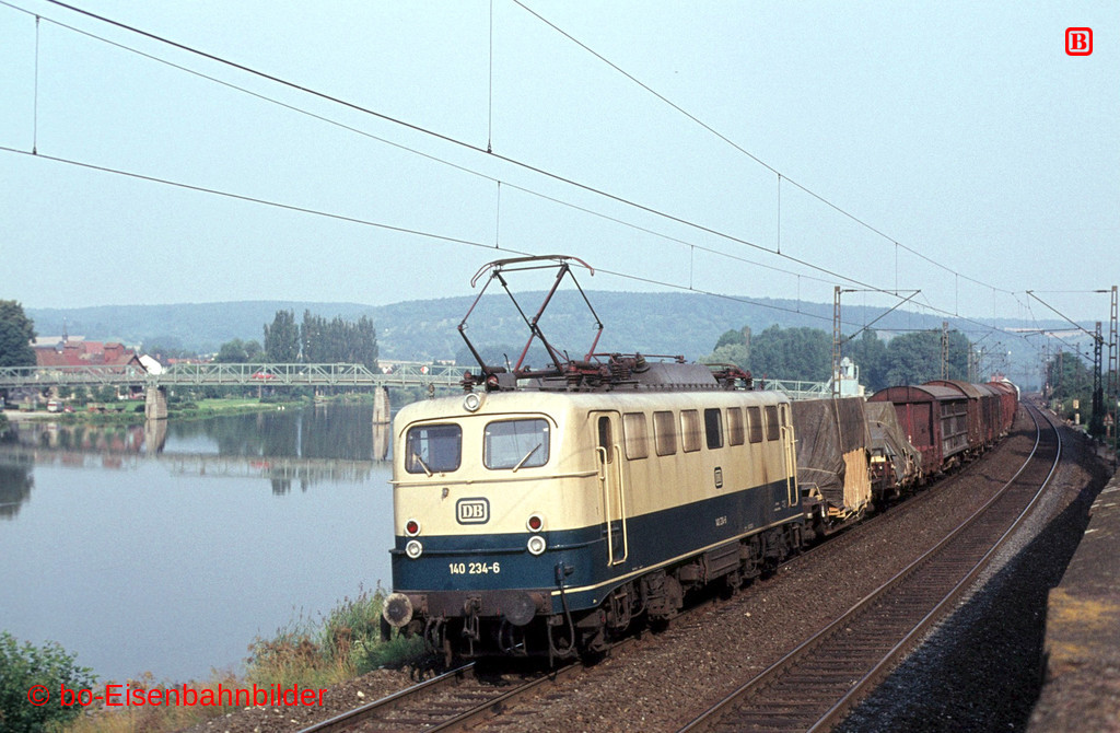 http://www.br141.de/bo-Eisenbahnbilder/data/media/4/05780_140_09A_31-db.jpg