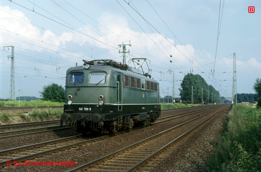 http://www.br141.de/bo-Eisenbahnbilder/data/media/4/07762_140_20B_03-b.jpg
