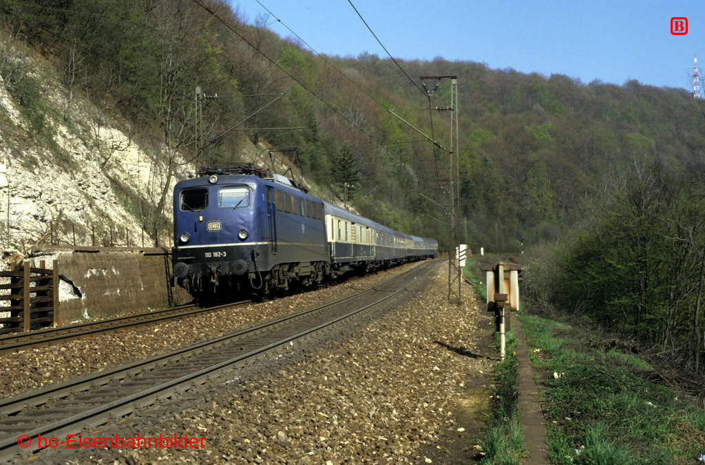 http://www.br141.de/bo-Eisenbahnbilder/data/media/4/09524_110_04A_10-b.jpg