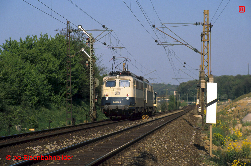 http://www.br141.de/bo-Eisenbahnbilder/data/media/4/12636_140_10A_07-b.jpg