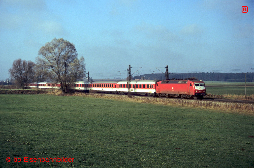 14496_120_02B_37-b.jpg